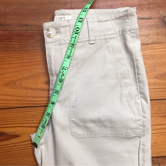 Loft Light Beige Gathered Ankle Khaki Pants, NWT, 0 - Picture 8 of 11